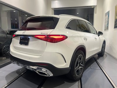 2023 Mercedes-BENZ GLC photo 2