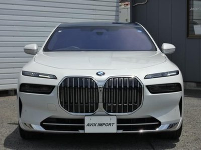BMW 7 SERIES - 7