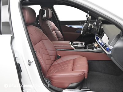 2025 BMW 7 SERIES 照片 10
