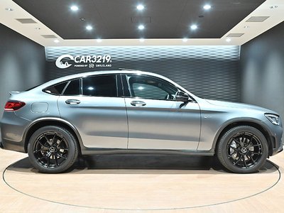 MERCEDES-BENZ GLC AMG - 6