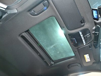 MERCEDES-BENZ GLC AMG - 10