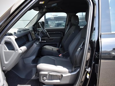 2025 LAND Rover DEFENDER 缩略图 16