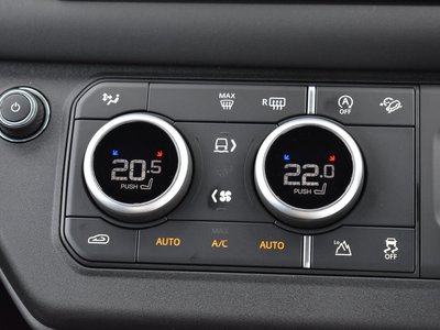 2025 LAND Rover DEFENDER 缩略图 25