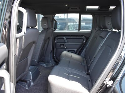 2025 LAND Rover DEFENDER 缩略图 17