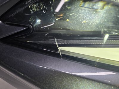 صورة 4 لـ 2023 Lexus ES