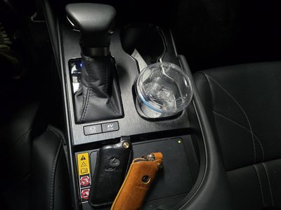 صورة 6 لـ 2023 Lexus ES
