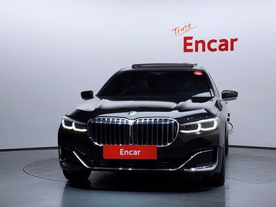 BMW 7 SERIES - 2