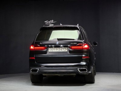 BMW X7 - 4