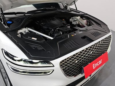 2023 Genesis GV70 photo 7