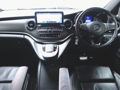 صورة مصغرة 12 لـ 2022 Mercedes-BENZ V-CLASS
