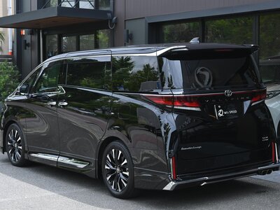 TOYOTA VELLFIRE - 3