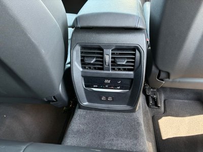 صورة مصغرة 14 لـ 2021 BMW 3 SERIES