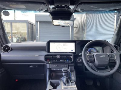 TOYOTA LAND CRUISER 250 - 10