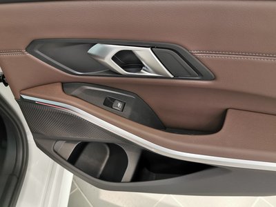 صورة مصغرة 55 لـ 2025 BMW 3 SERIES TOURING