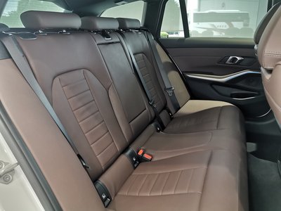 صورة مصغرة 56 لـ 2025 BMW 3 SERIES TOURING