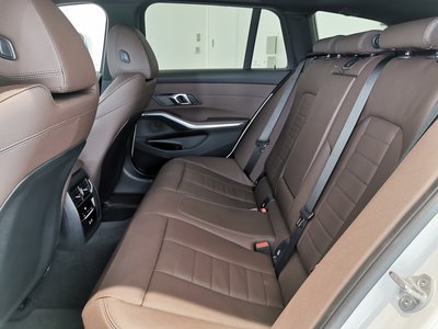 صورة مصغرة 68 لـ 2025 BMW 3 SERIES TOURING
