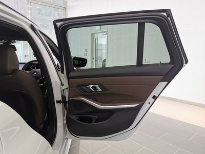 صورة مصغرة 54 لـ 2025 BMW 3 SERIES TOURING