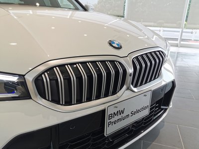 صورة مصغرة 26 لـ 2025 BMW 3 SERIES TOURING