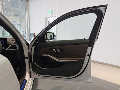 صورة مصغرة 27 لـ 2025 BMW 3 SERIES TOURING