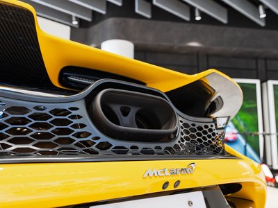 2025 Mclaren 750S SPIDER — миниатюра 13