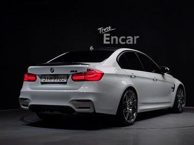 BMW M3 - 5