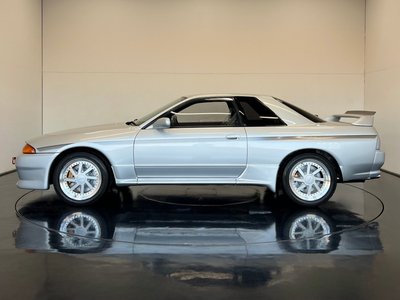 NISSAN SKYLINE GT-R - 8