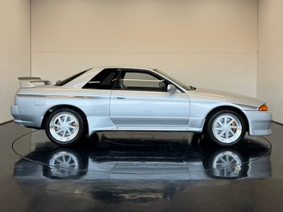 NISSAN SKYLINE GT-R - 7