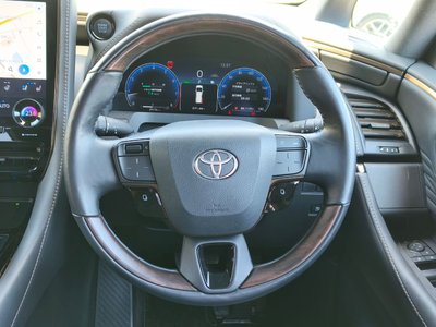 2024 Toyota ALPHARD — миниатюра 17