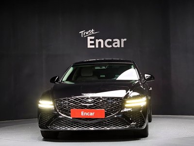 GENESIS G80 (RG3) - 2