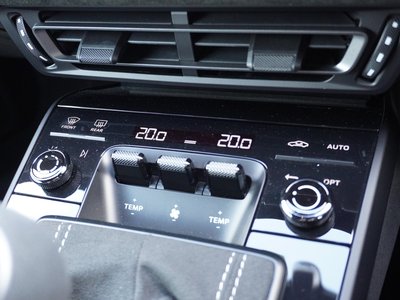 صورة مصغرة 26 لـ 2023 Porsche 911