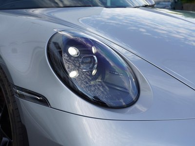 صورة 9 لـ 2023 Porsche 911