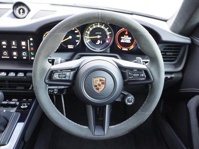 صورة مصغرة 16 لـ 2023 Porsche 911