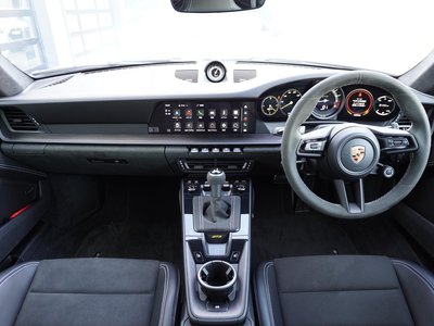 صورة مصغرة 14 لـ 2023 Porsche 911