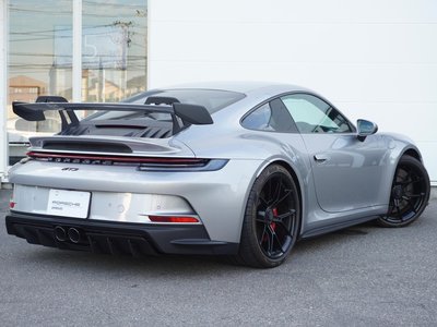 صورة 3 لـ 2023 Porsche 911