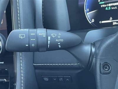 TOYOTA ALPHARD - 10