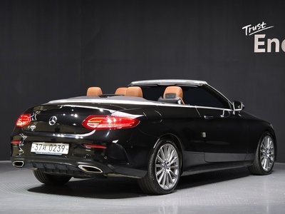 MERCEDES-BENZ C-CLASS - 4