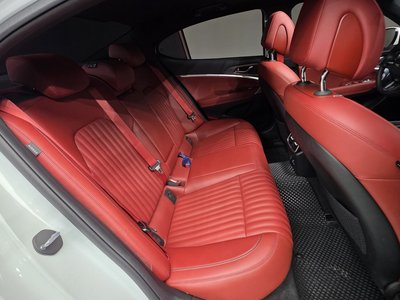 صورة مصغرة 19 لـ 2023 Genesis THE NEW G70