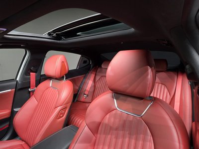 صورة مصغرة 12 لـ 2023 Genesis THE NEW G70