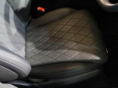 MERCEDES-BENZ E-CLASS - 10