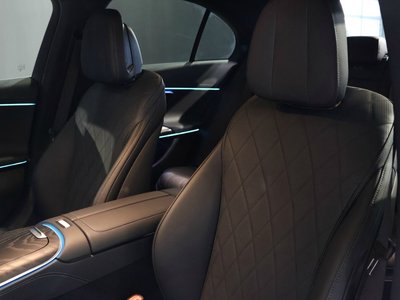 MERCEDES-BENZ E-CLASS - 8
