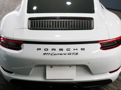 PORSCHE 911 - 7