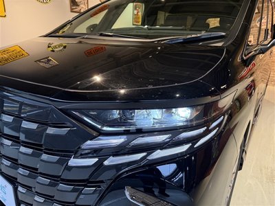 TOYOTA ALPHARD - 7