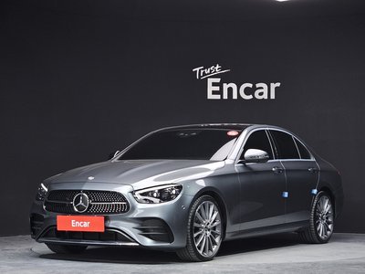 MERCEDES-BENZ E-CLASS - 1