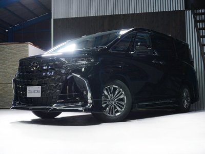 2026 TOYOTA ALPHARD photo 1