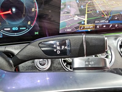 MERCEDES-BENZ CLS - 9