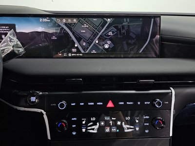 2026 Genesis G80 (RG3) — миниатюра 12