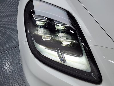 PORSCHE PANAMERA - 9