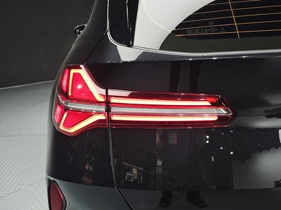 2025 BMW X3 photo 10