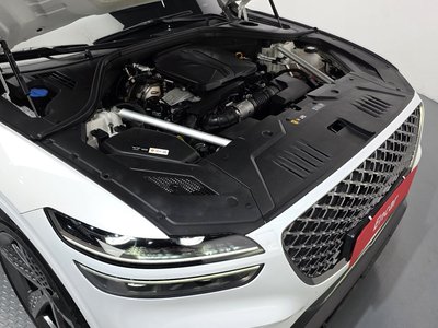 صورة 7 لـ 2022 Genesis GV70