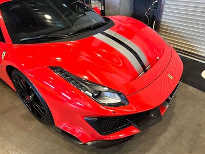 FERRARI 488 PISTA - 6